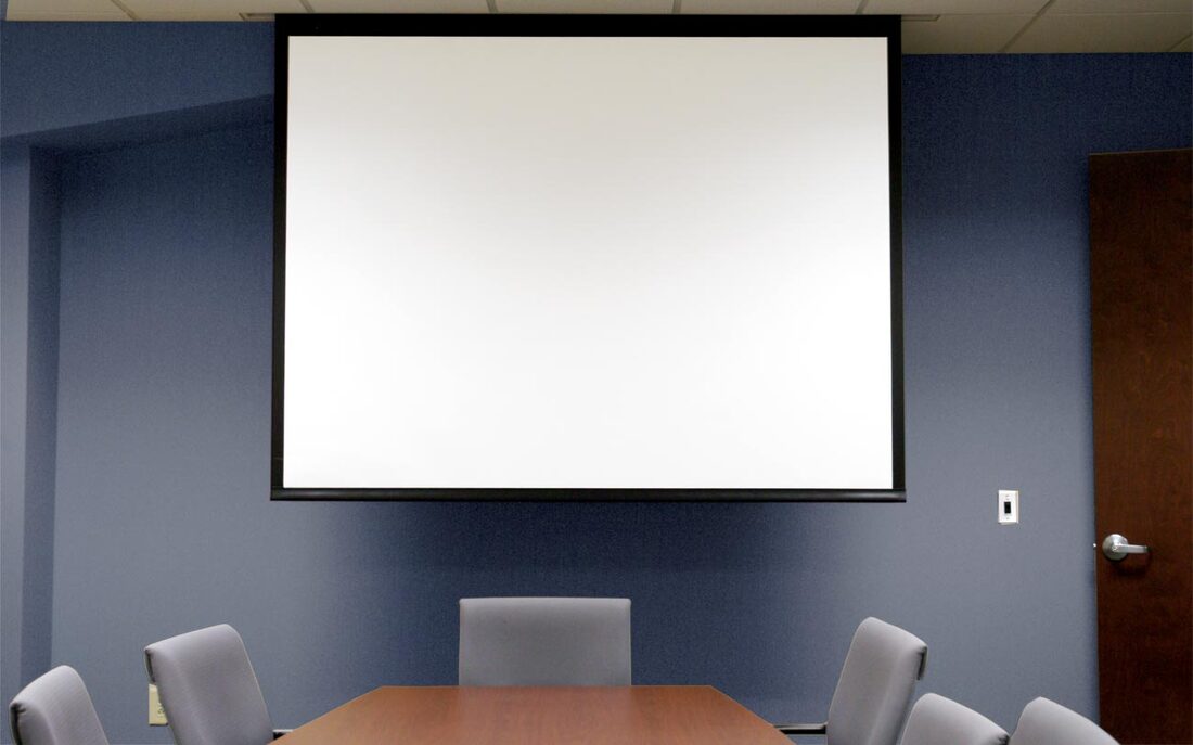 which projector screen size do i need